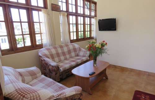Nuwara Eliya Hotel | Carnation Rest