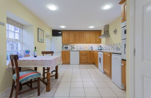 Broughshane Casa | Casa-Tradicional-Baño con bañera-Vista al Jardín