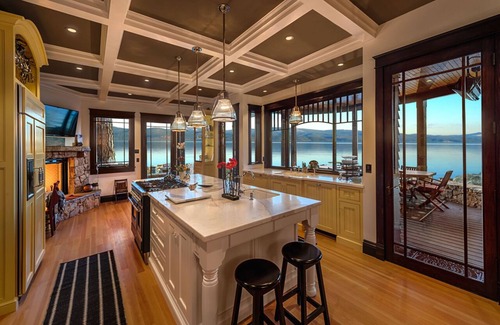 Carnelian Bay Casa | Tewesi Manor, Lake Front, Pier, boyas, Nuevo galardonado nostálgico viejo Tahoe