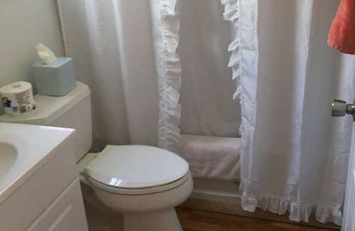 East Quogue Cama Y Desayuno | Carole's Place B & B