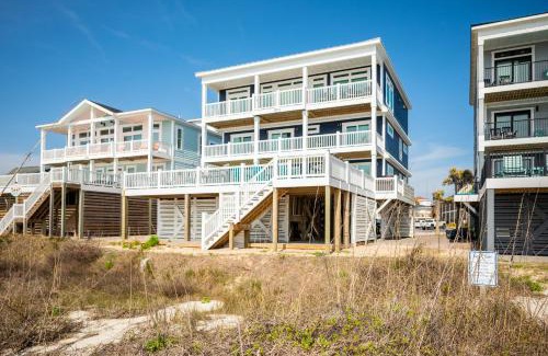 Yaupon Beach Casa | Carolina Dreamin' by Oak Island Accommodations
