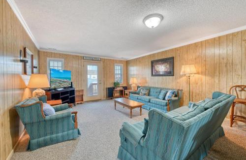Cherry Grove Beach Casa | Carolina Roost in Cherry Grove