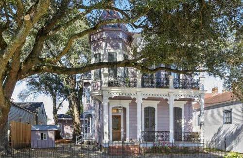 Faubourg Livaudais Apartamento | Carondelet House - 1886 Garden District Manse