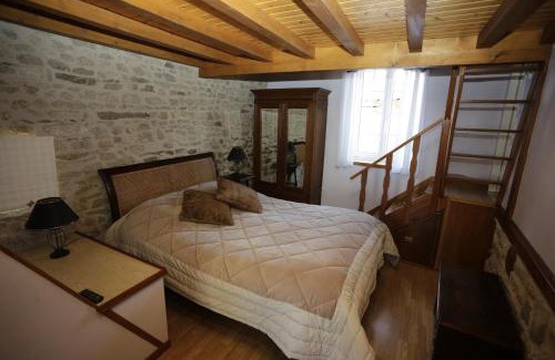 Soucieu-en-Jarrest Casa | Carpe Diem