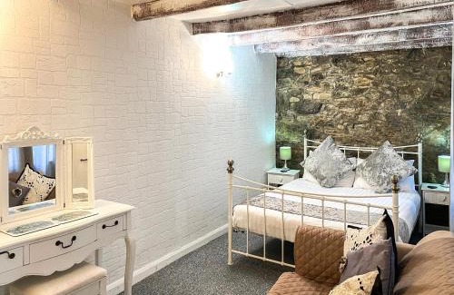 Liskeard Casa | Carpenters Cottage - Cv17