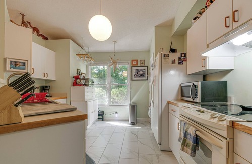 Carrboro Casa | Carrboro Quaint! 2 Mi to Heart of Chapel Hill!