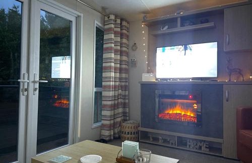 Morpeth Casa | Carre Retreat with private hot tub