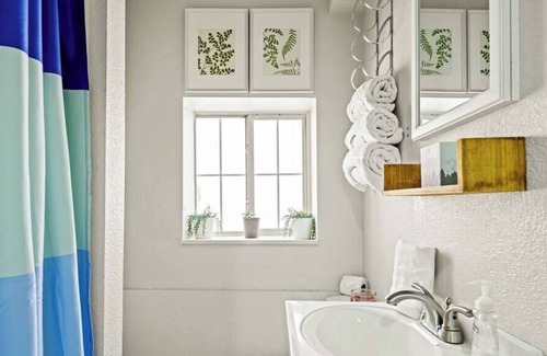 Cole Apartamento | Carriage House in RiNo, Walk to Eateries and Shops