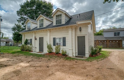 Ada Apartamento | Carriage House studio min to ECU