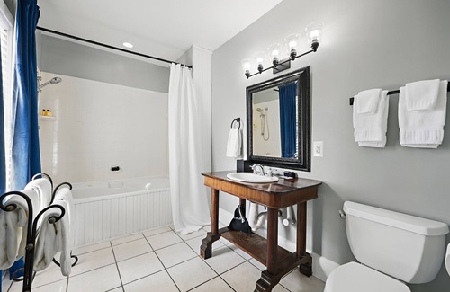 Downtown Historic District Cama Y Desayuno | Carriage Way Centennial