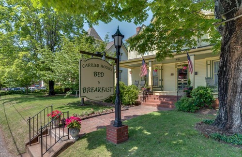 Rutherfordton Cama Y Desayuno | Carrier Houses Bed & Breakfast