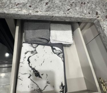 San Juan Apartamento | Carroll Estates 3 Bedroom Apartment Retreat
