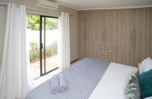 Kimberley Apartamento | Carstens Garden Cottages