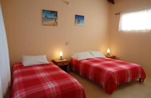 Puerto Villamil Cabina | Cartago Bay