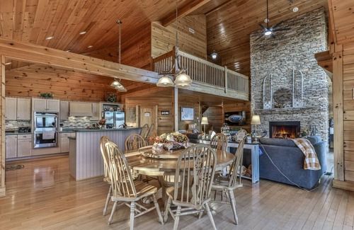 Ellijay Cabina | Carter`s Lake Overlook