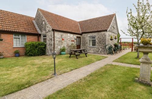 Lympsham Casa | Carthouse