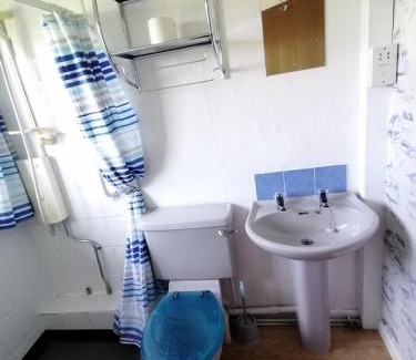 Llanybydder Casa | Cartref Bach