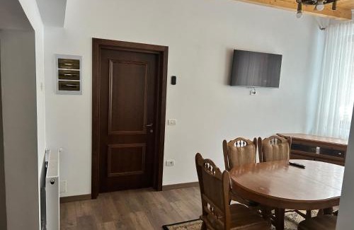 Viseu de Jos Casa | Casă Livadă cu Meri