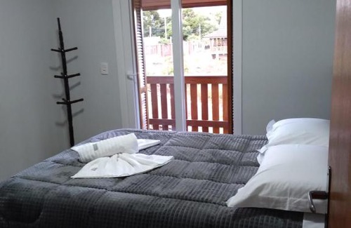 Canela Casa | Casa 1 com 3 dormitórios em Canela