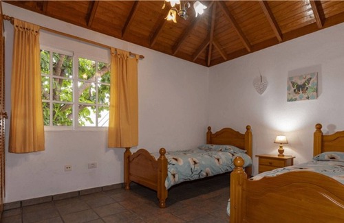 Los Llanos de Aridane Cabaña | Casa con Wifi y hermosa piscina privada
