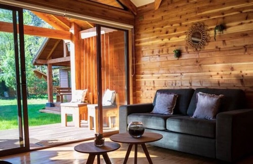 Pucon Cabina | Casa 2 - Muy acogedora y a orilla del río - Pucón