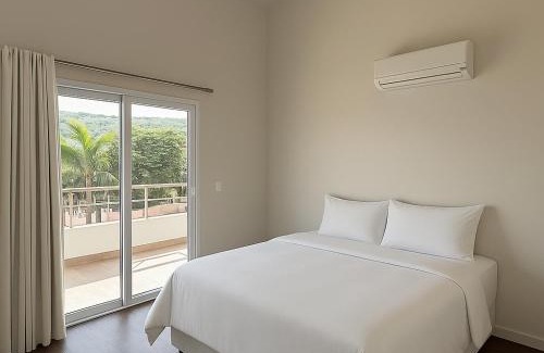 Zimbros Casa | Casa 2 quartos e uma suíte