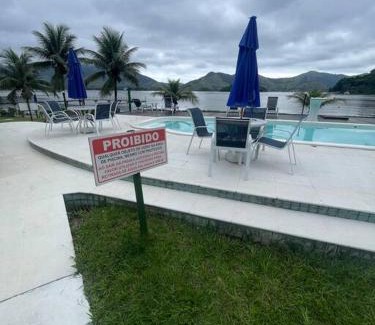 Caieira Casa | Casa 3 qtos beira mar praia exclusiva e piscina