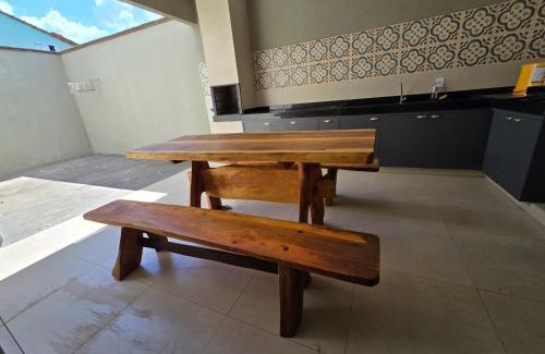 Abadia de Goias Casa | Casa 3 quartos, suíte, churrasqueira e garagem