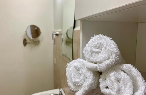 Tegucigalpa Cama Y Desayuno | Casa 3741 es lujo, confort y arte