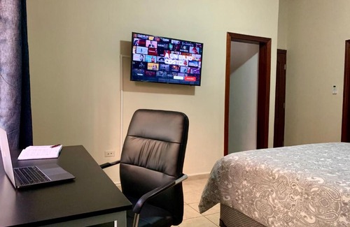 Tegucigalpa Cama Y Desayuno | Casa 3741 es lujo, confort y arte