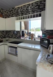 Ilhota Casa | Casa 4 dormitórios em Itapema