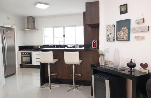 Jurere Internacional Casa | Casa 4Q c/piscina em Jurerê Internacional MER0671