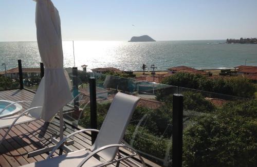 Praia Rasa Casa | CASA 4QTOS PISCINA PRAIA