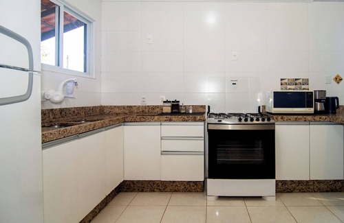 Rio Vermelho Sul Casa | Casa a 20 min da Praia por trilha ecológica JC3782
