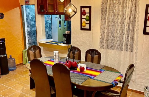 Apaneca Casa | Casa a 3 Minutos de Laberinto de Albania, Villas Suizas I, Apaneca
