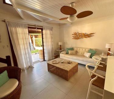 Manguinhos Casa | Casa a 4 Min da Praia de Manguinhos com Piscina, Sauna e Área Kids