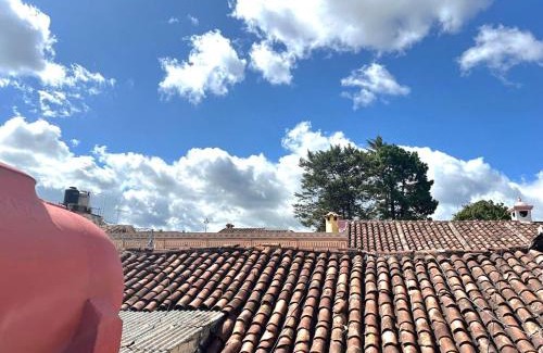 Santa Lucía Casa | Casa acogedora y colonial en San Cristobal LC