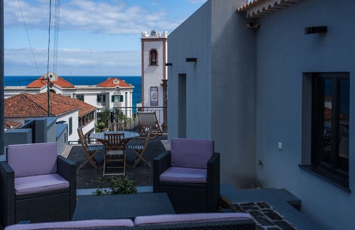Ponta Delgada Casa | ¡Casa Abreu con fantásticas vistas al mar azul!