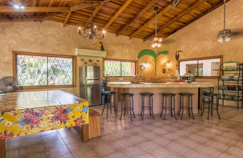 Esterillos Casa | Casa Abuela - Spectacular Rainforest Views