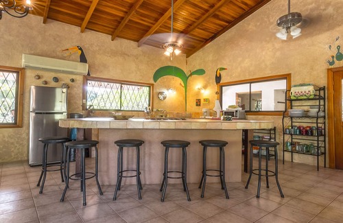 Esterillos Casa | Casa Abuela - Spectacular Rainforest Views