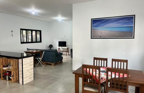 Boraceia Casa | Casa aconchegante 300mts da praia