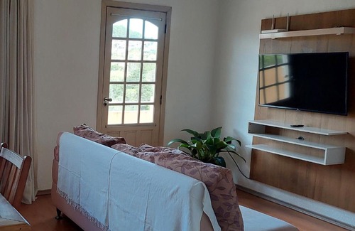 Vila Albertina Casa | Casa Aconchegante com Lareira e Linda Vista