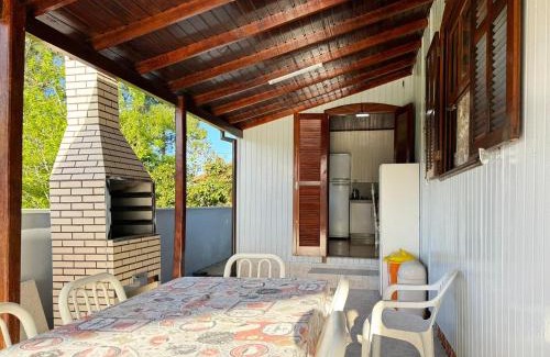 Alto Arroio Casa | Casa Aconchegante na Lagoa de Ibiraquera - IMB003