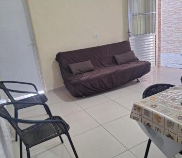 Jardim Rio da Praia Casa | Casa aconchegante próximo ao SESC Bertioga/SP.