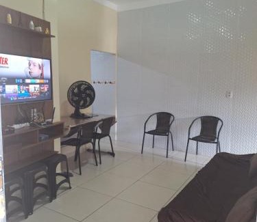 Jardim Rio da Praia Casa | Casa aconchegante próximo ao SESC Bertioga/SP.