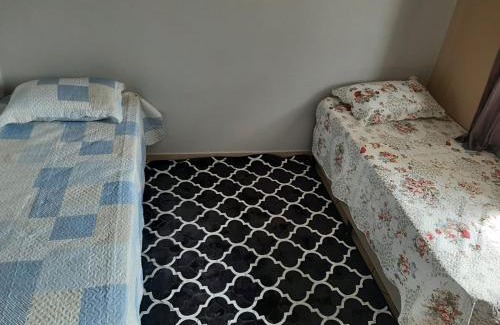 Brotas Casa | Casa agradável com área externa e piscina