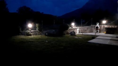 Castelli Casa | Casa ai piedi del monte Camicia
