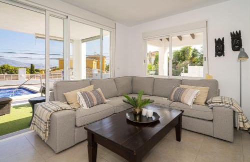 L'Alfas del Pi Casa | Casa Aigua Marina Spaniahome