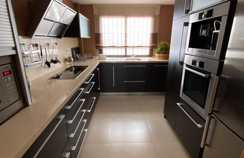 Velilla-Taramay Chalet De Esquí | Casa Al Alba.