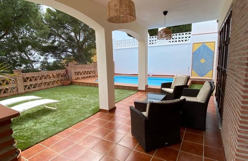 Velilla-Taramay Chalet De Esquí | Casa Al Alba.